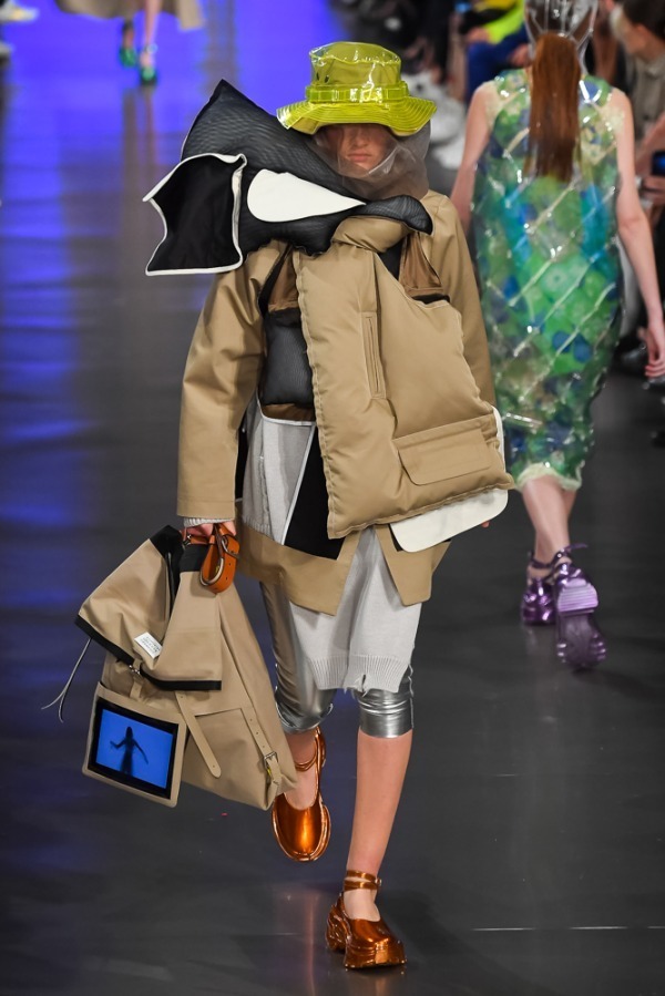 メゾン マルジェラ(Maison Margiela) 2019年春夏ウィメンズ&メンズコレクション シルエット - 写真31