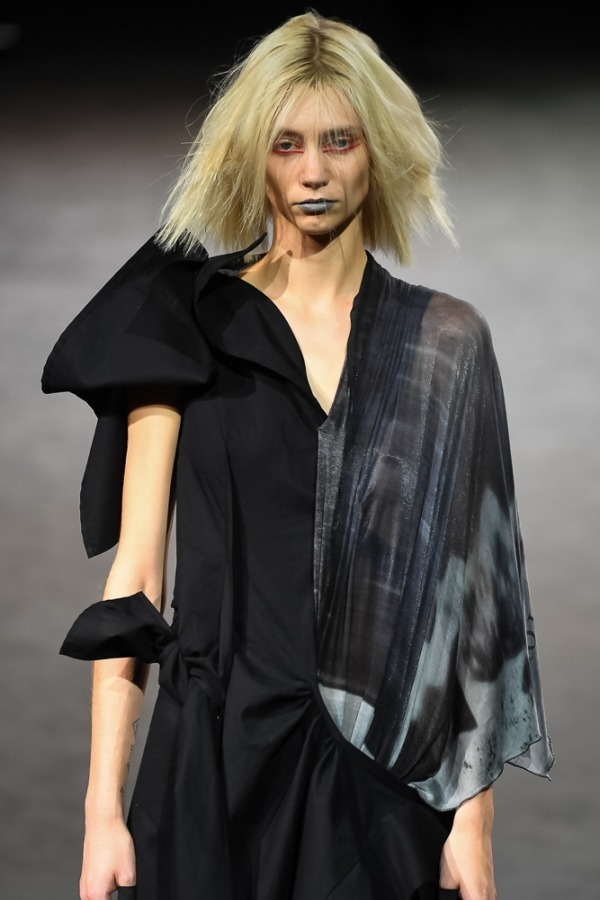 ヨウジヤマモト(Yohji Yamamoto) 2019年春夏ウィメンズコレクション ディテール - 写真26