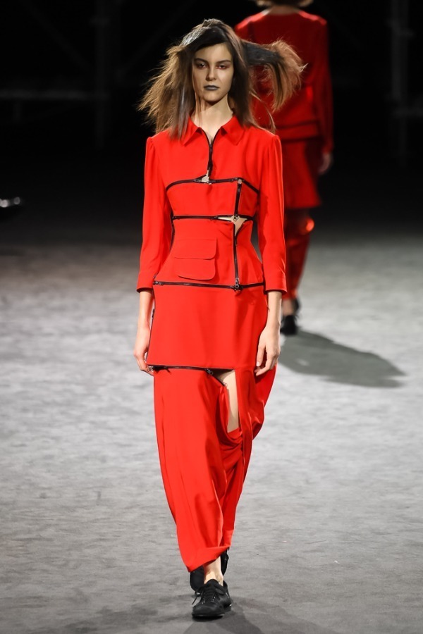 ヨウジヤマモト(Yohji Yamamoto) 2019年春夏ウィメンズコレクション シルエット - 写真15