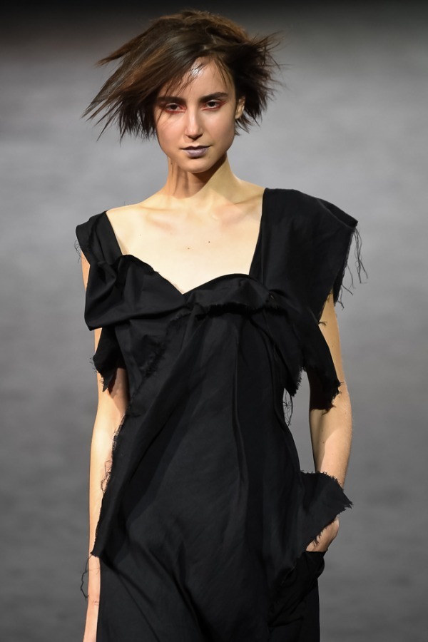 ヨウジヤマモト(Yohji Yamamoto) 2019年春夏ウィメンズコレクション ディテール - 写真9