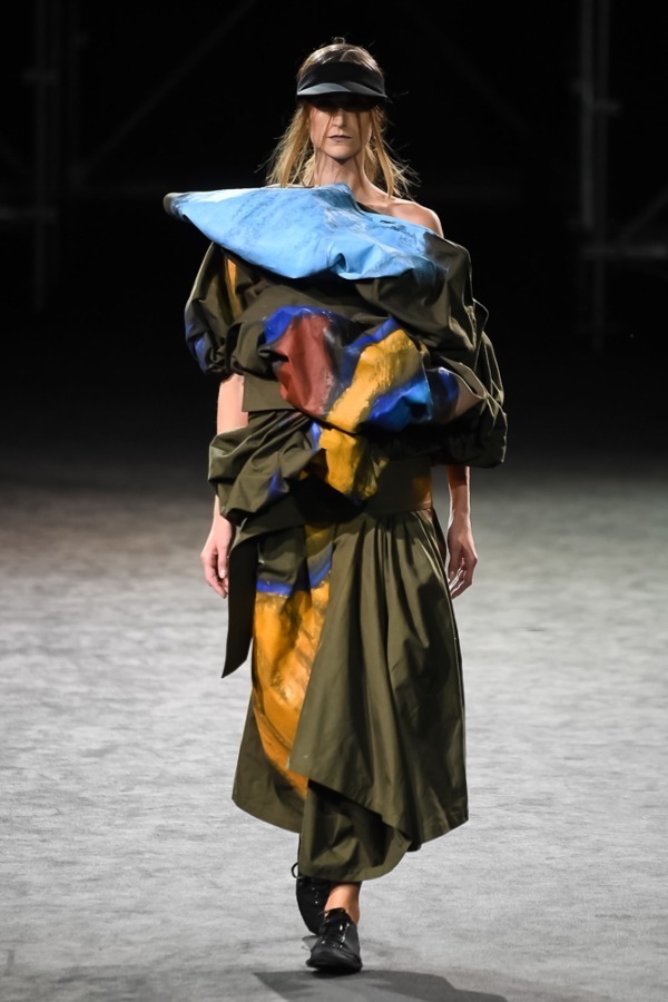 ヨウジヤマモト(Yohji Yamamoto) 2019年春夏ウィメンズコレクション シルエット - 写真34