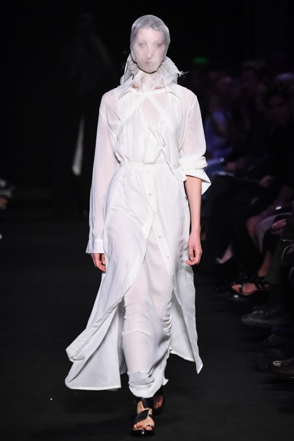 アン ドゥムルメステール(ANN DEMEULEMEESTER) 2019年春夏ウィメンズコレクション  - 写真6