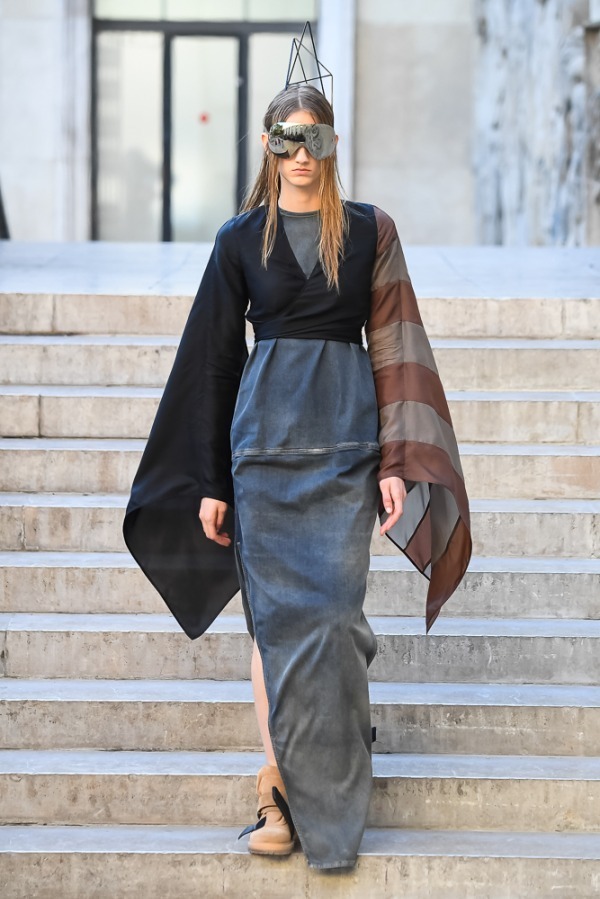 リック・オウエンス(Rick Owens) 2019年春夏ウィメンズコレクション  - 写真27