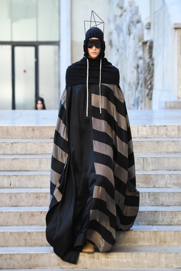 リック・オウエンス(Rick Owens) 2019年春夏ウィメンズコレクション  - 写真28