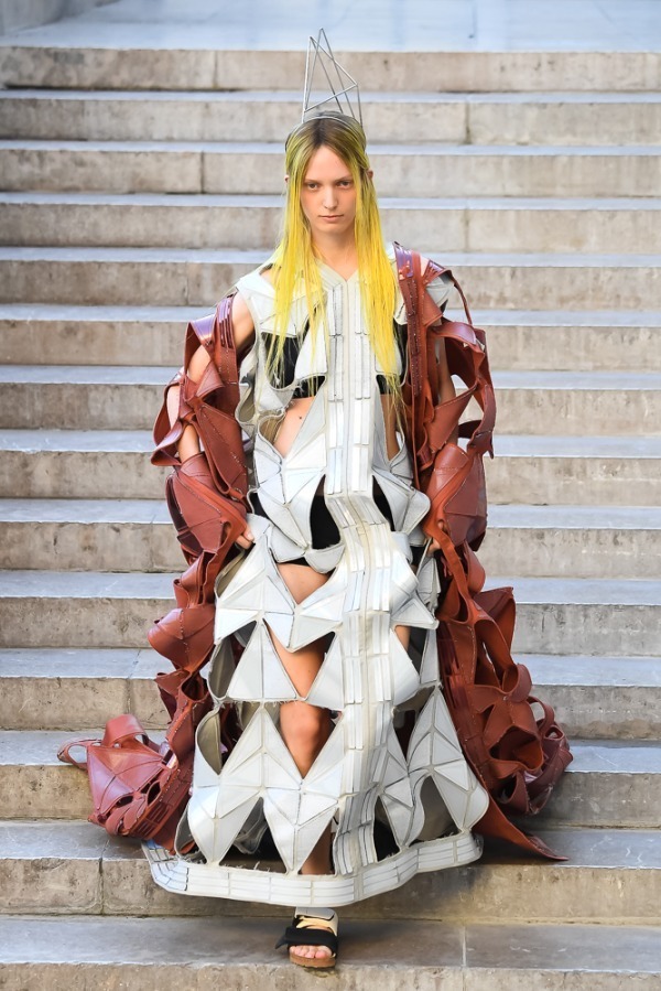 リック・オウエンス(Rick Owens) 2019年春夏ウィメンズコレクション  - 写真30