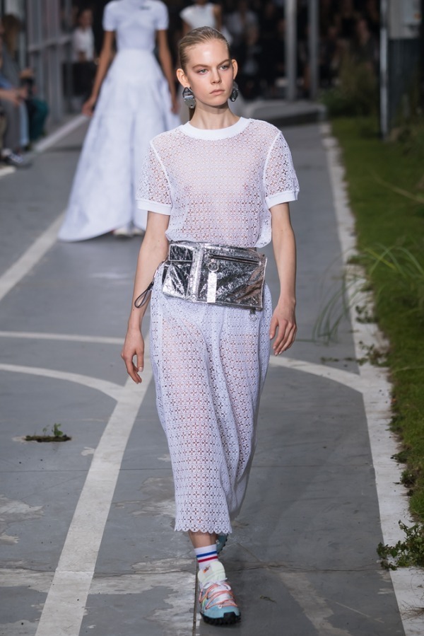 オフ-ホワイト  2019年春夏<span>コレクション</span> - 写真24