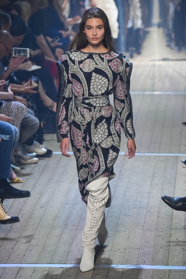 イザベル マラン(ISABEL MARANT) 2019年春夏ウィメンズコレクション シルエット - 写真22