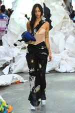 アンドレアス・クロンターラー フォー ヴィヴィアン・ウエストウッド 2019年春夏コレクション｜写真31