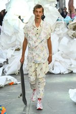 アンドレアス・クロンターラー フォー ヴィヴィアン・ウエストウッド 2019年春夏コレクション｜写真33