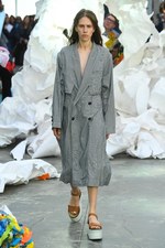 アンドレアス・クロンターラー フォー ヴィヴィアン・ウエストウッド 2019年春夏コレクション｜写真36