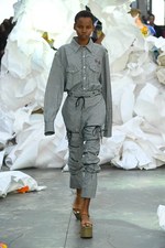 アンドレアス・クロンターラー フォー ヴィヴィアン・ウエストウッド 2019年春夏コレクション｜写真37