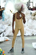 アンドレアス・クロンターラー フォー ヴィヴィアン・ウエストウッド 2019年春夏コレクション｜写真47