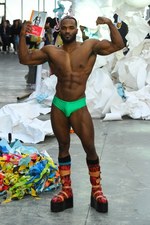 アンドレアス・クロンターラー フォー ヴィヴィアン・ウエストウッド 2019年春夏コレクション｜写真83