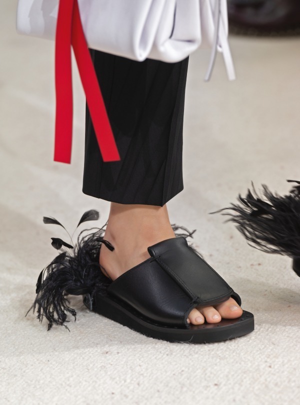 ヴァレンティノ(VALENTINO) 2019年春夏ウィメンズコレクション  - 写真24