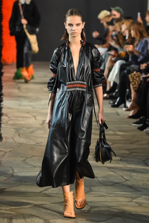 ロエベ(LOEWE) 2019年春夏ウィメンズコレクション  - 写真41