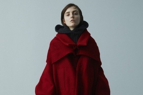 Y'sの新作アウター - フェルト＆ウールガーゼのコートやモッサウールのタイロッケンコートなど