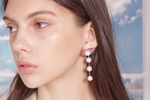 sretsis ユニコーン ピアス スレトシス PURPLE GARNET PIERCED EARRINGS(2ZP1661)K18 ピアス｜スター