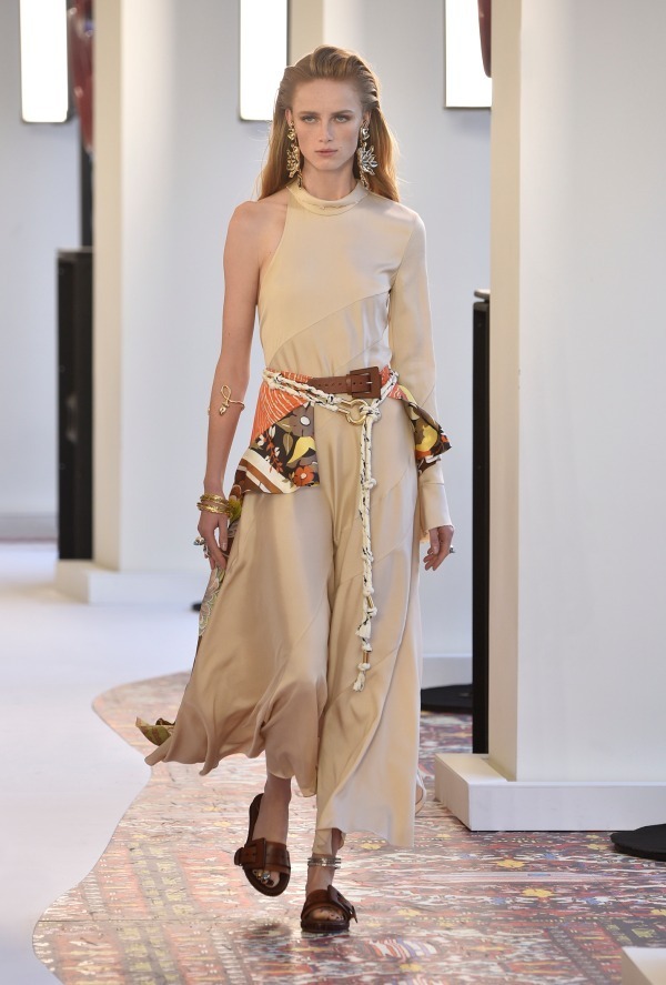 クロエ(Chloé) 2019年春夏ウィメンズコレクション  - 写真1