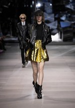 セリーヌ 2019年春夏ウィメンズコレクション - エディ・スリマン学生時代の記憶をいまに繋ぐ｜写真27