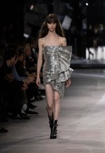 セリーヌ 2019年春夏ウィメンズコレクション - エディ・スリマン学生時代の記憶をいまに繋ぐ｜写真42