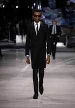 セリーヌ 2019年春夏メンズコレクション - “いま”セットアップを提案する意味｜写真26