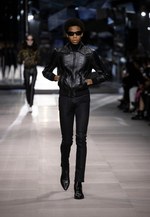 セリーヌ 2019年春夏メンズコレクション - “いま”セットアップを提案する意味｜写真36