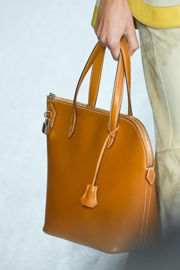 エルメス(HERMÈS) 2019年春夏ウィメンズコレクション - ファッションプレス