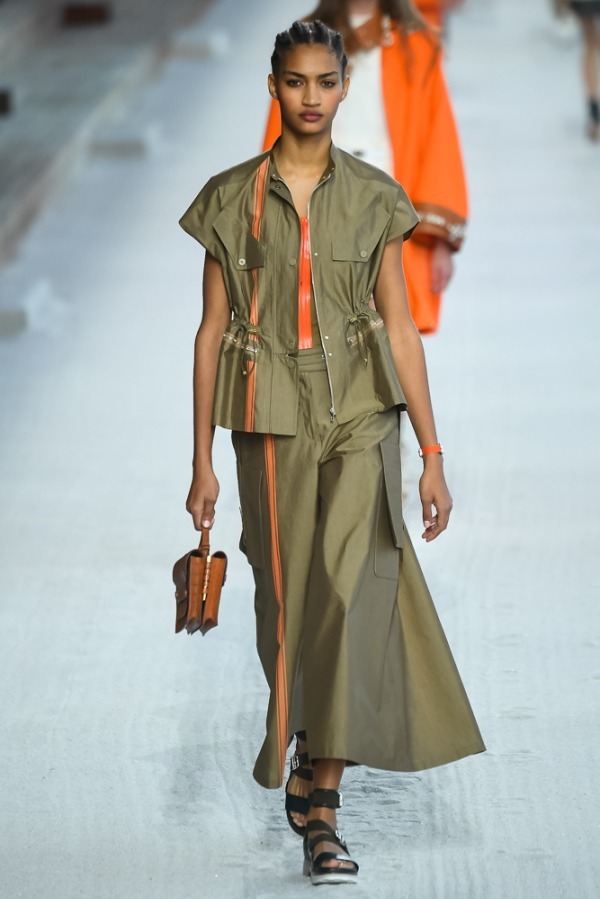 エルメス(HERMÈS) 2019年春夏ウィメンズコレクション シルエット - 写真24