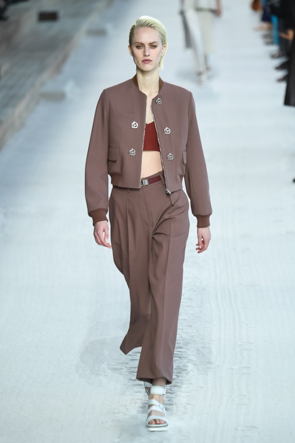 エルメス(HERMÈS) 2019年春夏ウィメンズコレクション シルエット - 写真42