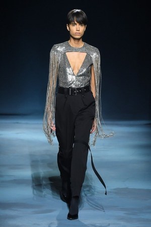 ジバンシィ2019年春夏メンズコレクション - 花々と紳士服の出会い｜写真25