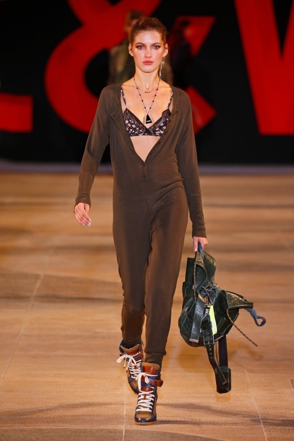 ザディグ エ ヴォルテール(ZADIG & VOLTAIRE) 2019年春夏ウィメンズコレクション  - 写真6