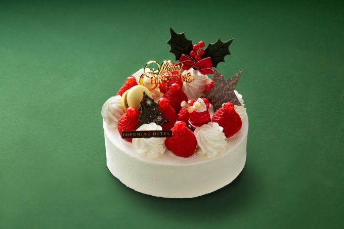 クリスマスショートケーキ 12cm 4,800円 / 15cm 6,000円 / 18cm 7,200円 ※全て税込み。