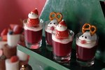 京都タワーホテルのクリスマススイーツビュッフェ、カカオ＆ベリーのチョコムースなど｜写真9