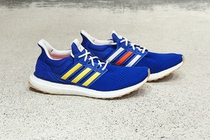 エンジニアド ガーメンツ×アディダスのスニーカー、青の左右非対称カラー&リバーシブルハット|写真2