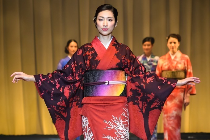 室華風 2019年春夏 ウィメンズ&メンズ コレクション