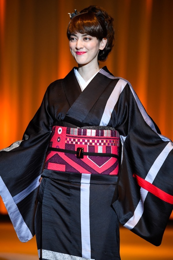 綺萌野 青野工房(KIMONO AONOKOUBOU) 2019年春夏ウィメンズ&メンズコレクション  - 写真10