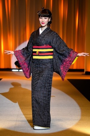綺萌野 青野工房(KIMONO AONOKOUBOU) 2019年春夏ウィメンズ&メンズコレクション  - 写真15