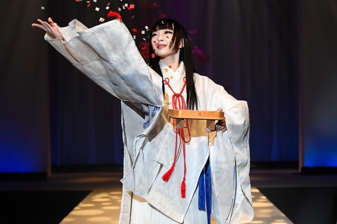 秦流舎 2019年春夏 ウィメンズ&メンズ コレクション