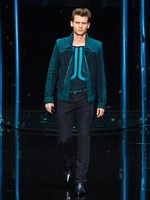 ロベルト カヴァリ 2013年春夏メンズコレクション - 幻想的な光がきらめくクラシックスタイル｜写真24