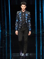 ロベルト カヴァリ 2013年春夏メンズコレクション - 幻想的な光がきらめくクラシックスタイル｜写真34