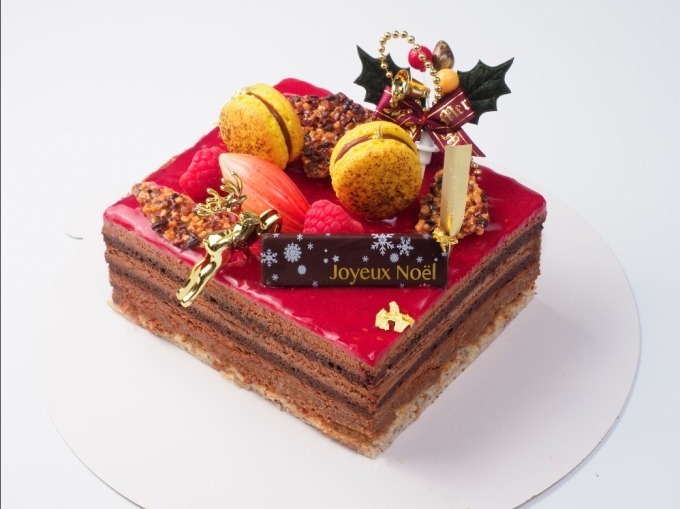 パティスリー＆カフェ デリーモのクリスマスケーキ、世界各地のカカオと厳選フルーツのマリアージュ｜写真5