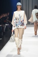 アオイワナカ 2019春夏コレクション - いつの日か、美しい蝶になることを夢見て｜写真7