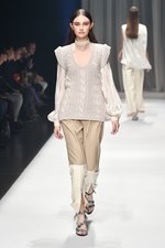 アオイワナカ 2019春夏コレクション - いつの日か、美しい蝶になることを夢見て｜写真37