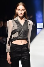 アオイワナカ 2019春夏コレクション - いつの日か、美しい蝶になることを夢見て｜写真45