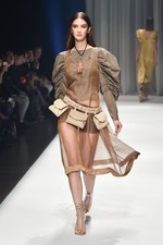 アオイワナカ 2019春夏コレクション - いつの日か、美しい蝶になることを夢見て｜写真51