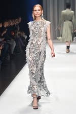 アオイワナカ 2019春夏コレクション - いつの日か、美しい蝶になることを夢見て｜写真57