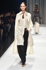 アオイワナカ 2019春夏コレクション - いつの日か、美しい蝶になることを夢見て｜写真71