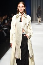 アオイワナカ 2019春夏コレクション - いつの日か、美しい蝶になることを夢見て｜写真72