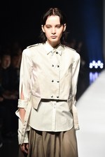 アオイワナカ 2019春夏コレクション - いつの日か、美しい蝶になることを夢見て｜写真76