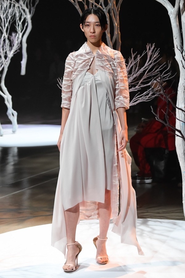 アカリ ミヤヅ(AKARI MIYAZU) 2019年春夏ウィメンズコレクション  - 写真22